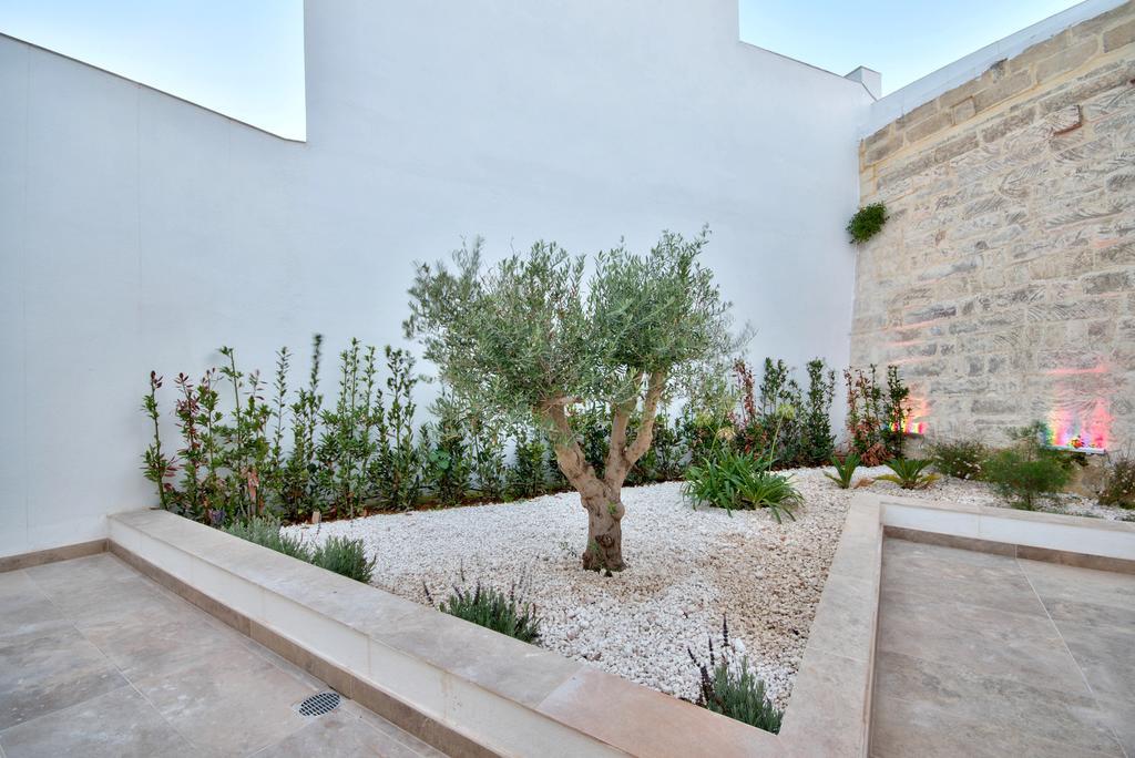 Villa Gaia - Sunset Views, Indoor Heated Pool, Sauna And Games Room Mellieħa Εξωτερικό φωτογραφία
