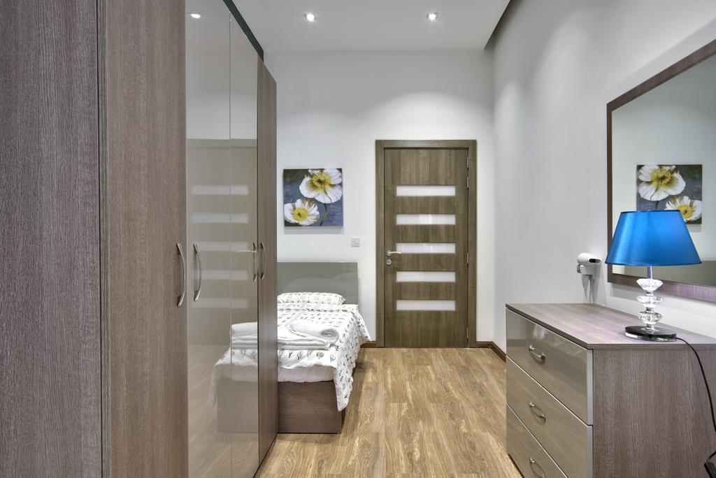 Villa Gaia - Sunset Views, Indoor Heated Pool, Sauna And Games Room Mellieħa Εξωτερικό φωτογραφία